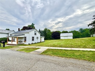 131 Mill St, Burbank, OH 44214