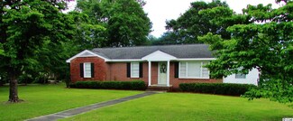 413 S Cedar Ave, Andrews, SC 29510