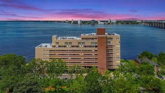 1592 Le Baron Ave, Jacksonville, FL 32207