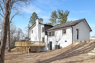 301 Dollar Cir, Charlotte, NC 28270