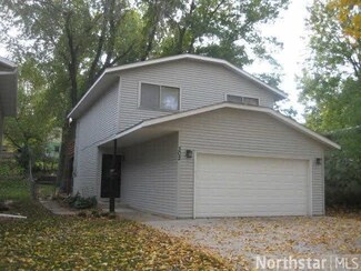 302 302 Sidney St E, St. Paul, MN 55107
