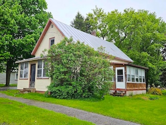 326 Pleasant St, Enosburg Falls, VT 05450