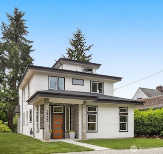 2727 50th Ave SW, Seattle, WA 98116