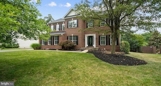 22082 Water Run Ct, Ashburn, VA 20148