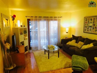 225 Woodridge St, Fairbanks, AK 99709