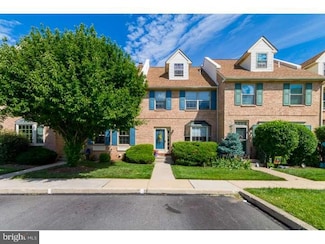 137 Discovery Ct, Norristown, PA 19401