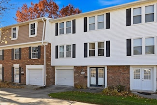 37686 Charter Oaks Blvd, Clinton Township, MI 48036