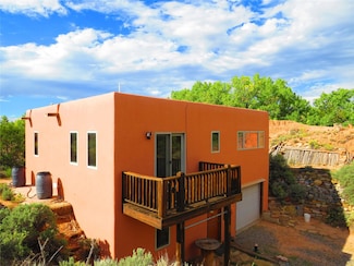 11 Camino Juandell, Chimayo, NM 87522