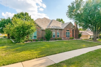 1801 Fern Ct, Grapevine, TX 76051