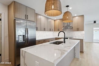 1030 E Wescott Dr, Phoenix, AZ 85024