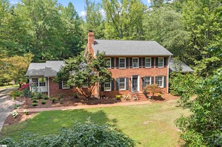 375 Stillhouse Rd, Roebuck, SC 29376