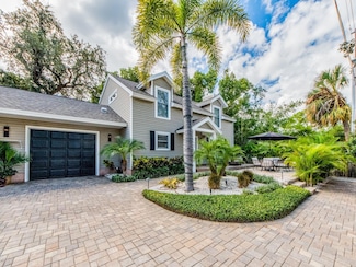 555 Florida Ave, Palm Harbor, FL 34683