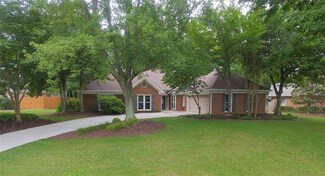 11940 Wexford Club Dr, Roswell, GA 30075