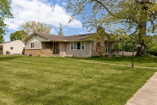 780 Fieldson Dr, Heath, OH 43056