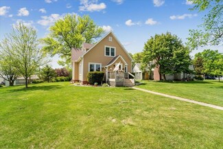 1010 12th St, Eldora, IA 50627