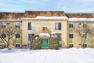 176 Swanson Rd Unit 303, Boxborough, MA 01719