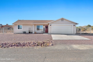 20217 E Yucca Dr, Mayer, AZ 86333