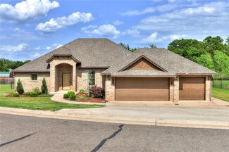 871 Walnut Ridge Cir, Guthrie, OK 73044