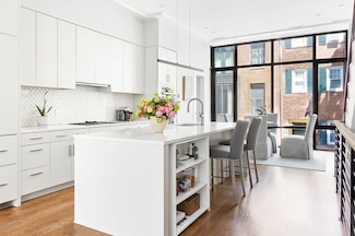 1 Edgerly Place Unit 13, Boston, MA 02116
