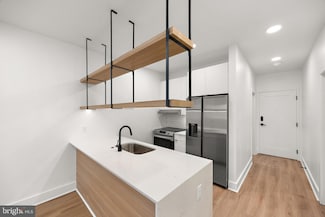 801 N Market St Unit 302, Wilmington, DE 19801