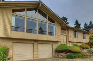 12432 SE 26th Place, Bellevue, WA 98005