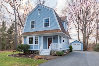61 Cochituate Rd, Wayland, MA 01778