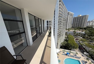 3701 N Country Club Dr Unit 1504, Aventura, FL 33180