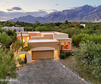 4851 N Valley View Rd, Tucson, AZ 85718