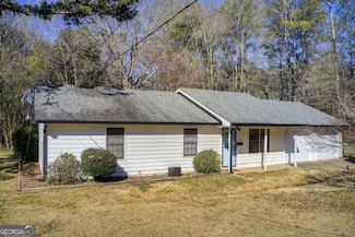 170 Roberts Rd, Covington, GA 30016