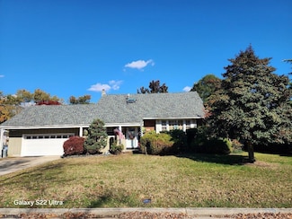 202 Rosemarie Dr, Egg Harbor Township, NJ 08234