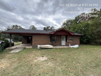 601 Ingram St, Donalsonville, GA 39845