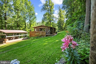330 Venus Branch Rd, Front Royal, VA 22630