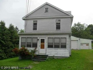 211 Willard St, Terra Alta, WV 26764