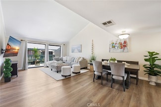 12812 Timber Rd Unit 22, Garden Grove, CA 92840