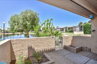 10828 N Biltmore Dr Unit 160, Phoenix, AZ 85029