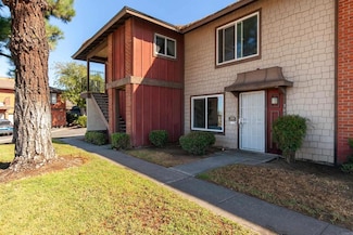 309 Sun Ct, El Cajon, CA 92021