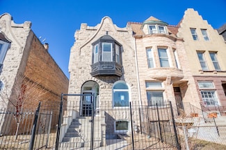 430 E 46th St, Chicago, IL 60653
