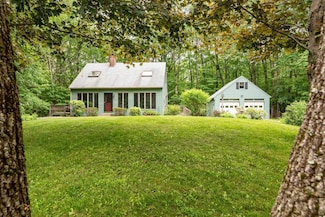315 Middle Rd, Dover, NH 03820