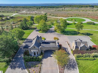 4162 Dornoch Ct, Williamsburg, MI 49690