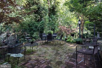 146 Mercer St, Trenton, NJ 08611
