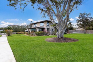 1915 Riverview Blvd, Bradenton, FL 34205