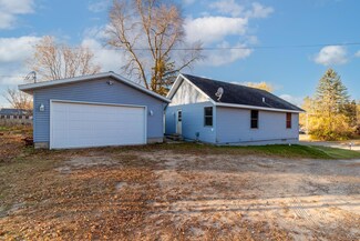 1005 S 10th St, Brainerd, MN 56401