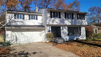 24416 Noreen Dr, North Olmsted, OH 44070