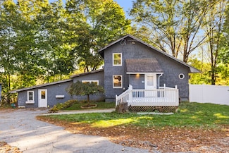 64 Bailey St, Brooklyn, CT 06234