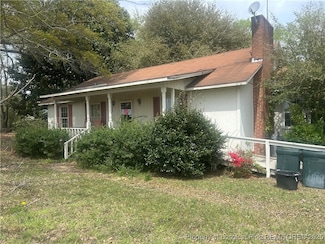 1580 Arthur Rd, Red Springs, NC 28377