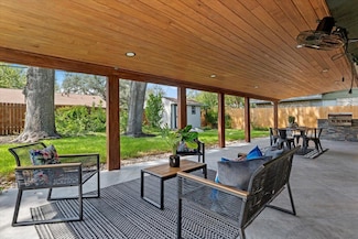 2009 Lazy Brook, Austin, TX 78723