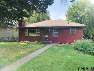 3312 N 61st St, Omaha, NE 68104