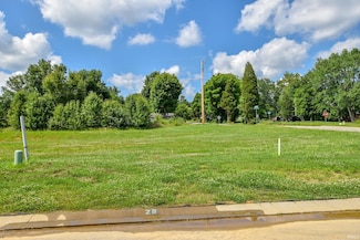 3511 Sand Dr, Ohio Township, IN 47630