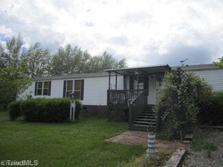 263 Oak Hollow Rd, Union Grove, NC 28689