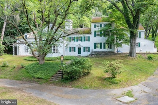 105 Keepsake Ln, Chadds Ford, PA 19317